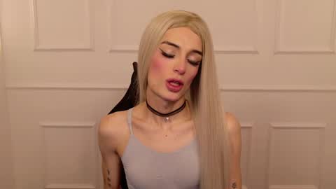 star_storm online show from February 14, 8:31 am