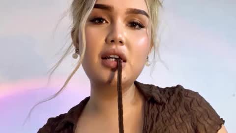 Snapshot of stassy_baby101 chatting on January 16, 11:04 am Stassy online show from January 16, 11:04 am