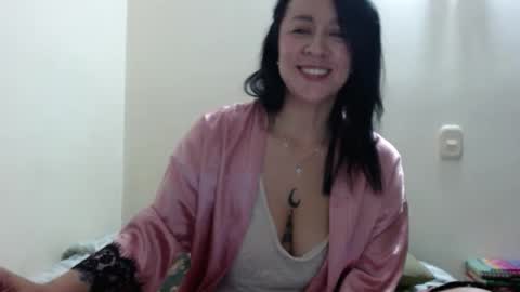 Snapshot of steel_girl chatting on March 6, 1:58 am Luna Fox online show from March 6, 1:58 am