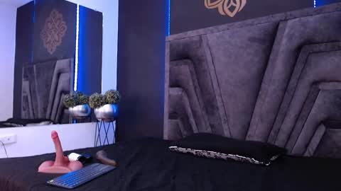 Snapshot of stefany_bro chatting on February 24, 2:26 pm Stefany Brown online show from February 24, 2:26 pm