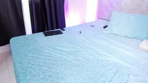 steffany_lopez_ online show from January 14, 9:30 pm