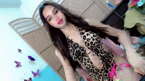 Snapshot of steffybabe chatting on October 3, 2:03 pm steffybabe online show from October 3, 2:03 pm