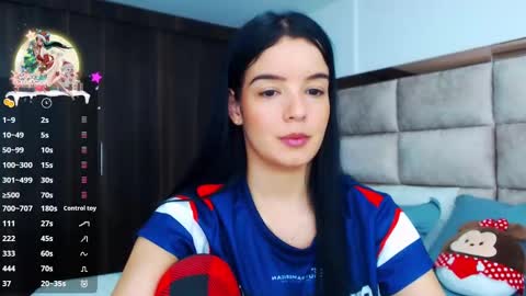 Stefany online show from January 3, 12:11 am