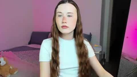 Snapshot of stella_sunny chatting on October 21, 6:08 pm stella_sunny online show from October 21, 6:08 pm