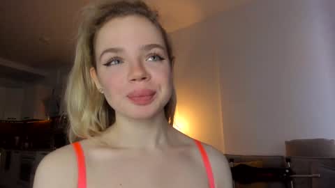 Asella online show from December 9, 9:28 am