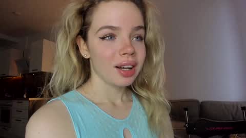 Asella online show from January 17, 8:56 am