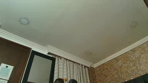 Estella online show from September 24, 8:01 pm