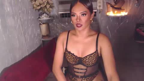 stella online show from September 23, 2:20 pm