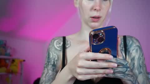 StellaCinderella online show from October 13, 7:14 pm