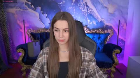 stellahoneywell online show from October 19, 6:03 am