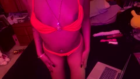 Snapshot of stellakobra chatting on November 19, 4:12 am stellakobra online show from November 19, 4:12 am