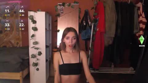 Stephanie 3 online show from September 15, 4:29 pm