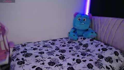 Emma online show from January 12, 12:07 am