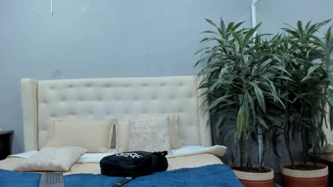 Stephane Rouss online show from September 27, 7:41 pm