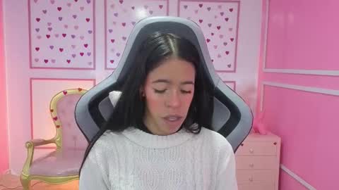 Snapshot of stephania_t chatting on September 17, 11:34 am Stephania online show from September 17, 11:34 am