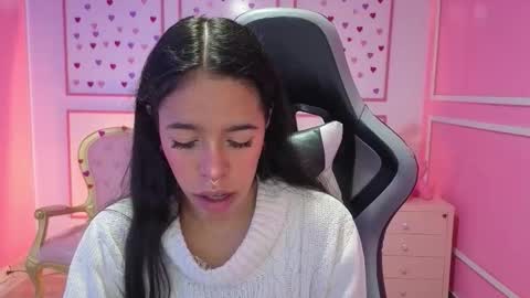 Snapshot of stephania_t chatting on September 23, 11:35 am Stephania online show from September 23, 11:35 am