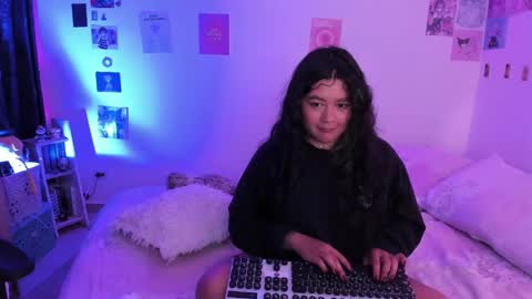 Stephanie  online show from December 20, 3:14 am