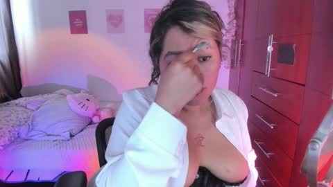 Stephanie  online show from September 12, 7:58 pm