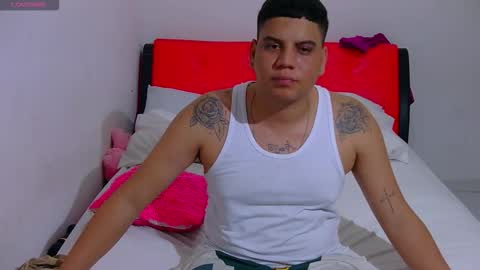 stephatine_4321 online show from November 2, 10:12 pm