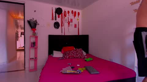 TANIA-STEVEN online show from September 21, 6:31 pm