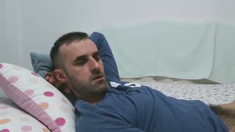 stevenpit online show from December 7, 3:41 pm