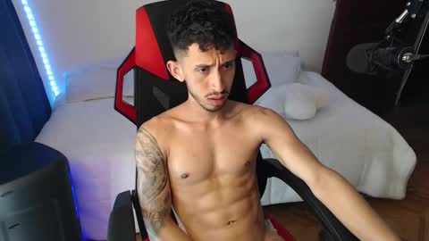 steven online show from January 1, 2:09 am