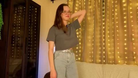 Candy online show from October 25, 6:46 pm