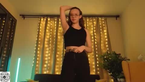 Candy online show from November 2, 5:37 pm