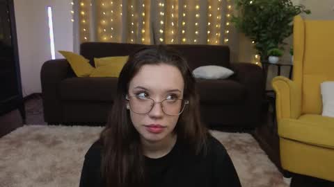 Candy online show from November 5, 5:57 pm