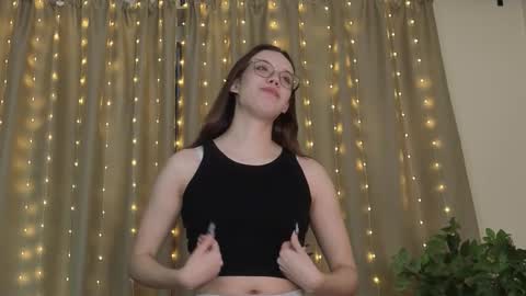 Candy online show from November 6, 5:14 pm