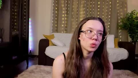 Candy online show from December 2, 6:25 pm