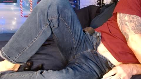 Steve online show from December 2, 11:45 am