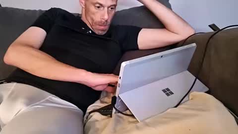 stickymouse45 online show from October 12, 8:35 am