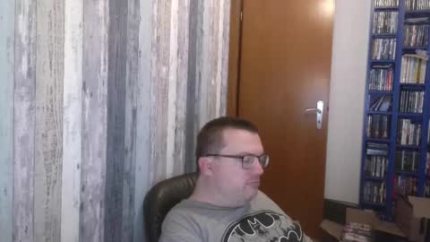 Oliver online show from September 18, 3:14 pm