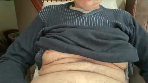 Stillbad2 online show from November 5, 9:04 pm