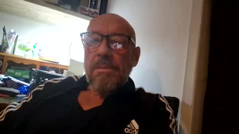 Snapshot of stirlinghealthandfitness chatting on November 28, 1:19 am stirlinghealthandfitness online show from November 28, 1:19 am