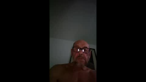 Snapshot of stirlinghealthandfitness chatting on December 18, 1:44 am stirlinghealthandfitness online show from December 18, 1:44 am