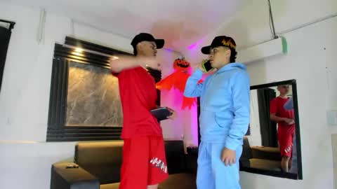 friends online show from October 9, 4:32 am