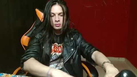 Snapshot of stivnhot chatting on October 15, 12:11 am stivnhot online show from October 15, 12:11 am