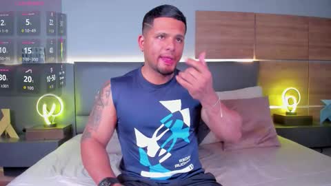 Stone Lee  online show from September 30, 4:06 am