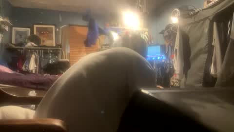 Snapshot of stonedbj chatting on November 2, 9:50 pm StonedBJ online show from November 2, 9:50 pm