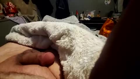 stonehuedown online show from December 17, 2:45 pm