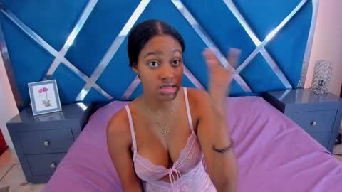 Snapshot of stormihills chatting on October 9, 5:11 pm Sweety Stormi online show from October 9, 5:11 pm