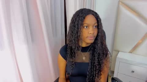 Snapshot of stormihills chatting on October 13, 3:23 pm Sweety Stormi online show from October 13, 3:23 pm