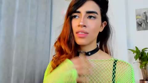 Snapshot of stormirusso chatting on January 10, 4:22 am Mar online show from January 10, 4:22 am