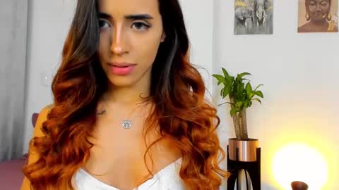 Snapshot of stormirusso chatting on January 17, 2:08 am Mar online show from January 17, 2:08 am