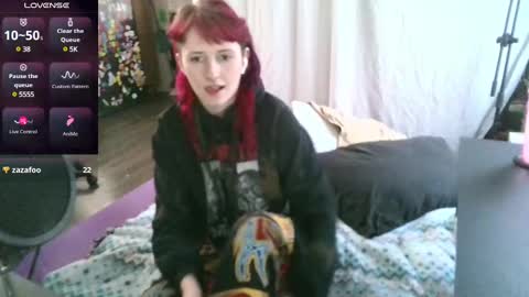 Snapshot of stormythunder chatting on February 23, 3:18 pm Stormythunder online show from February 23, 3:18 pm