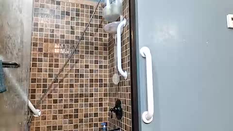 Snapshot of stormythunder chatting on September 20, 3:13 pm Stormythunder online show from September 20, 3:13 pm