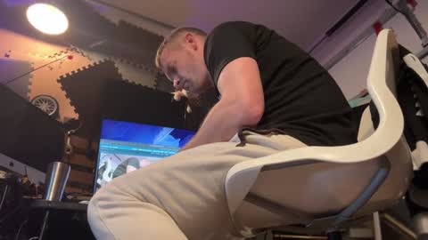 Snapshot of str8foryouguy chatting on February 2, 4:22 pm Str8 online show from February 2, 4:22 pm