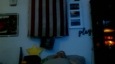 Snapshot of str8foryouguy chatting on February 22, 9:12 am Str8 online show from February 22, 9:12 am